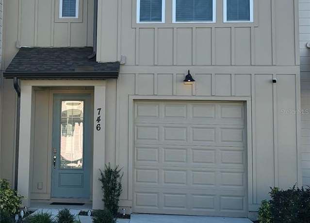 Property at 746 Longboat Dr, Davenport, FL 33896, 3 beds, 2.5 baths