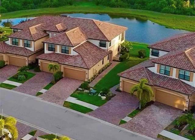 Property at 20080 Ragazza Cir #102, Venice, FL 34293, 3 beds, 2 baths