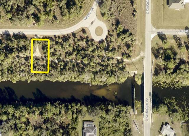 Property at Mattox Cir, North Port, FL 34288