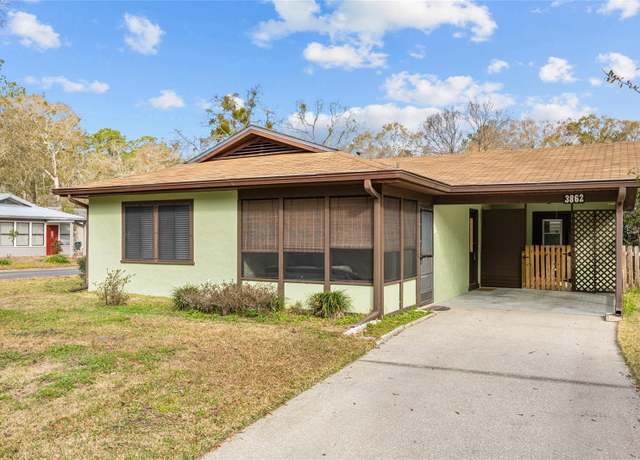 Property at 3862 NW 84th Dr, Gainesville, FL 32653, 2 beds, 2 baths