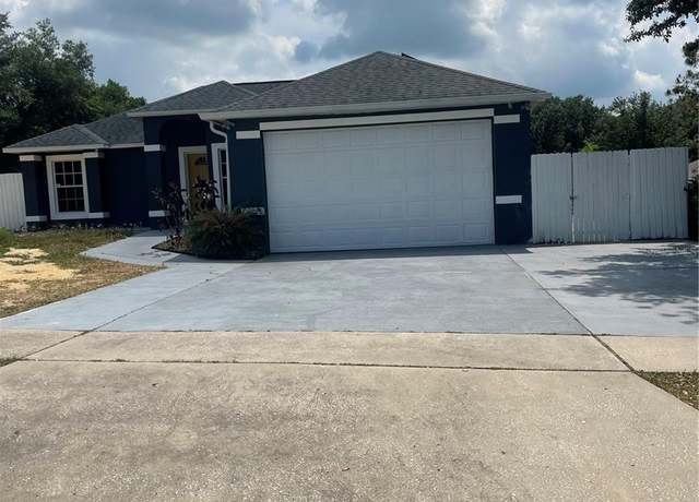 Property at 4843 Pierce Arrow Dr, Apopka, FL 32712, 4 beds, 2 baths