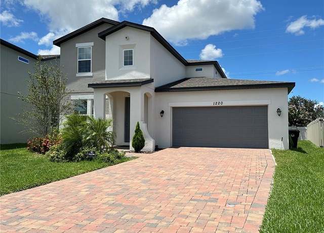 Property at 1220 Hilltop Pl #1220, St Cloud, FL 34772, 4 beds, 2.5 baths
