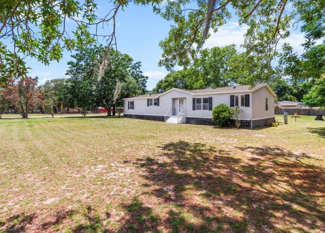 Property at 4570 SW 166th Court Rd, Ocala, FL 34481, 3 beds, 2 baths