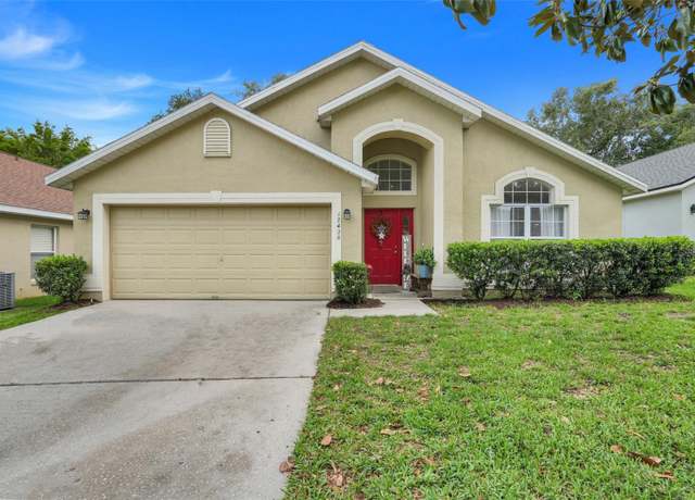 Property at 17428 Woodfair Dr, Clermont, FL 34711, 4 beds, 2 baths