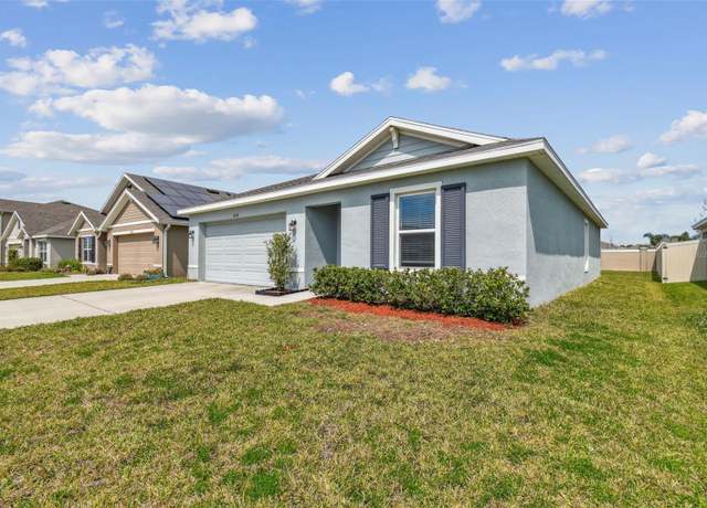 Property at 8034 Broad Pointe Dr, Zephyrhills, FL 33540, 3 beds, 2 baths