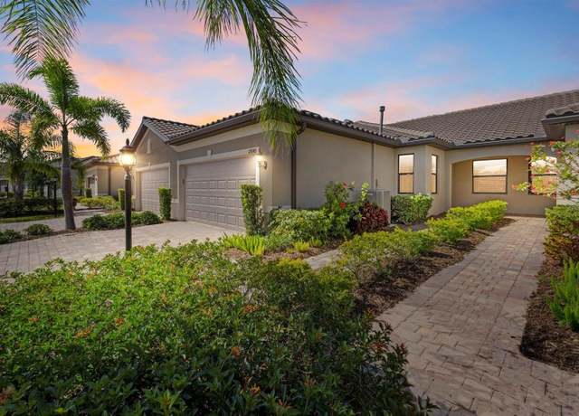 Property at 17640 Northwood Pl, Bradenton, FL 34202, 2 beds, 2 baths