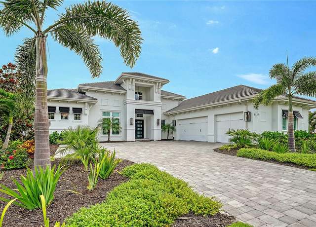 Property at 8537 Pavia Way, Bradenton, FL 34202, 5 beds, 5.5 baths