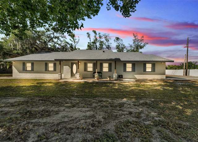 Property at 4910 Thonotosassa Rd, Plant City, FL 33565, 3 beds, 3 baths
