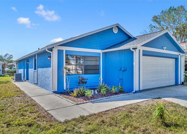 Property at 4522 Marine Pkwy, New Port Richey, FL 34652, 2 beds, 2 baths