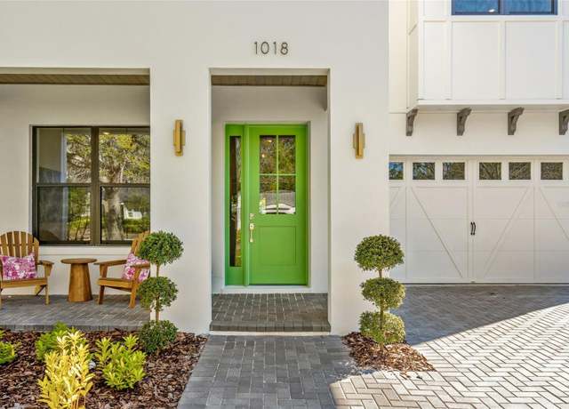Property at 1018 Stetson St, Orlando, FL 32804, 5 beds, 3.5 baths