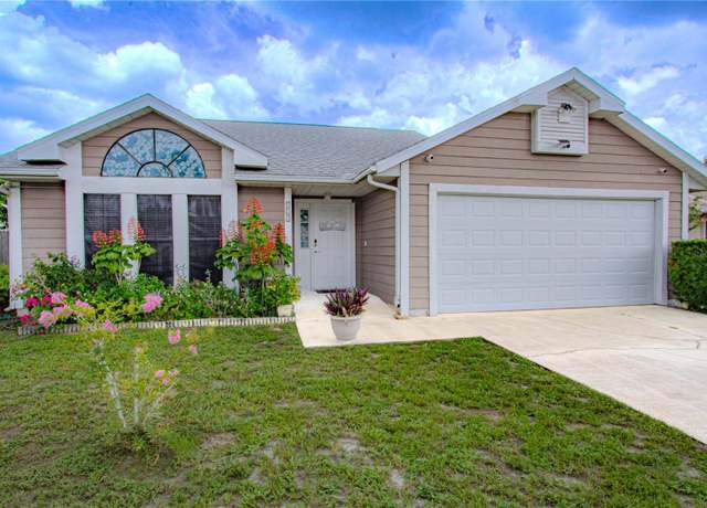 Property at 203 S Somerset Ct, Sanford, FL 32773, 3 beds, 2 baths