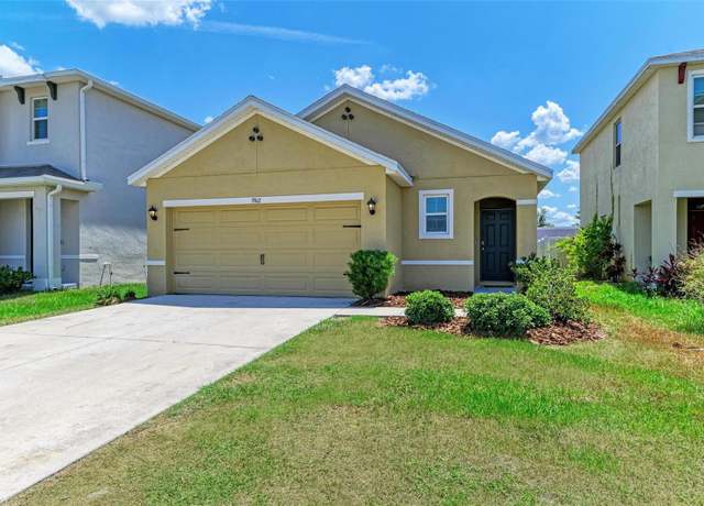 Property at 3902 Willow Hammock Dr, Palmetto, FL 34221, 3 beds, 2 baths