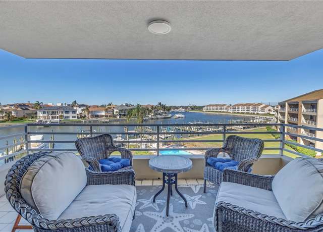 Property at 2795 Kipps Colony Dr S #305, St Petersburg, FL 33707, 2 beds, 3 baths