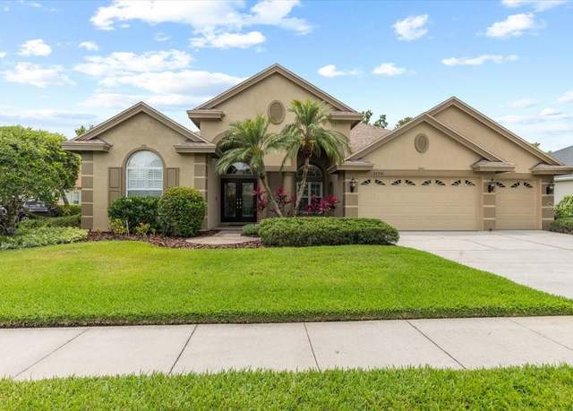 Property at 26920 Winged Elm Dr, Wesley Chapel, FL 33544, 4 beds, 3 baths