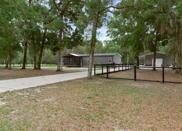 Property at 4048 Lake Griffin Rd, Lady Lake, FL 32159, 3 beds, 2 baths