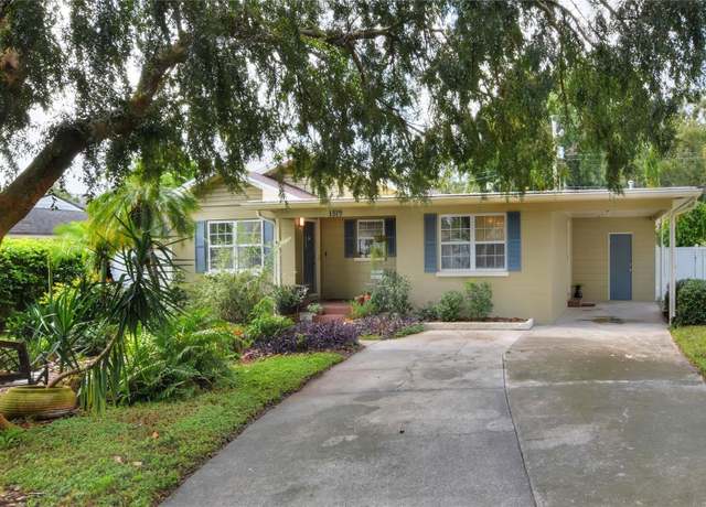 Property at 1819 Meadowbrook Ave, Lakeland, FL 33803, 3 beds, 1.5 baths