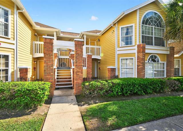 Property at 2468 Sweetwater Club Cir #110, Kissimmee, FL 34746, 3 beds, 2 baths