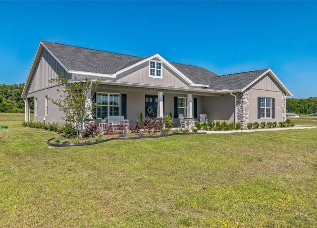 Property at 2065 NW 79th Loop, Ocala, FL 34475, 3 beds, 2 baths