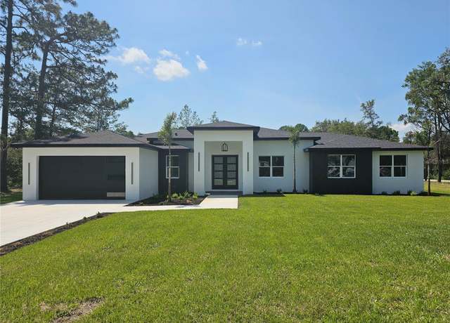 Property at 42200 Chinaberry St, Eustis, FL 32736, 4 beds, 2.5 baths