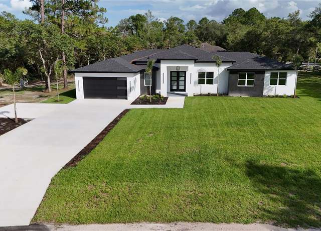 Property at 42200 Chinaberry St, Eustis, FL 32736, 4 beds, 2.5 baths