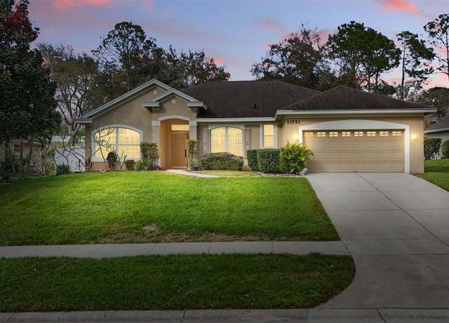 Property at 13753 Via Roma Cir, Clermont, FL 34711, 3 beds, 2 baths