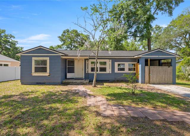 Property at 1014 NE 12th St, Ocala, FL 34470, 2 beds, 1 bath