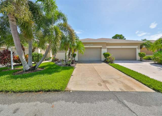 Property at 633 Tremont Greens Ln #16, Sun City Center, FL 33573, 2 beds, 2 baths