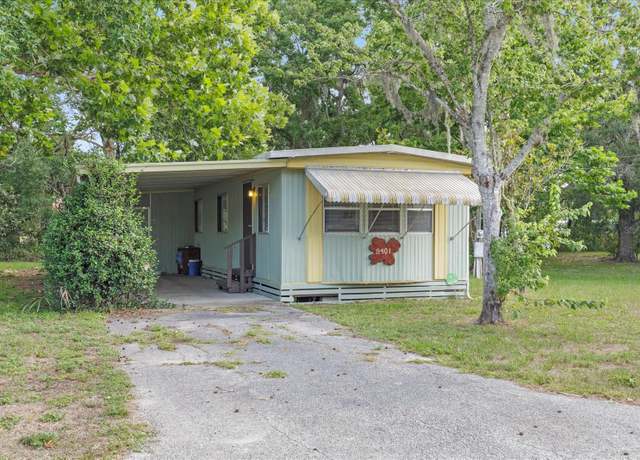Property at 9401 Bourbon St, New Port Richey, FL 34654, 2 beds, 1 bath