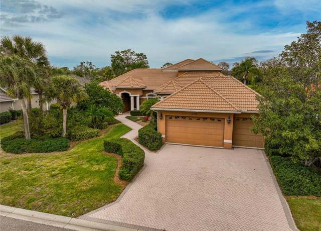 Property at 2123 Calusa Lakes Blvd, Nokomis, FL 34275, 4 beds, 4 baths