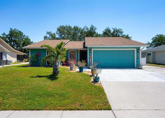 Property at 4219 Berkshire Dr, Sarasota, FL 34241, 3 beds, 2 baths