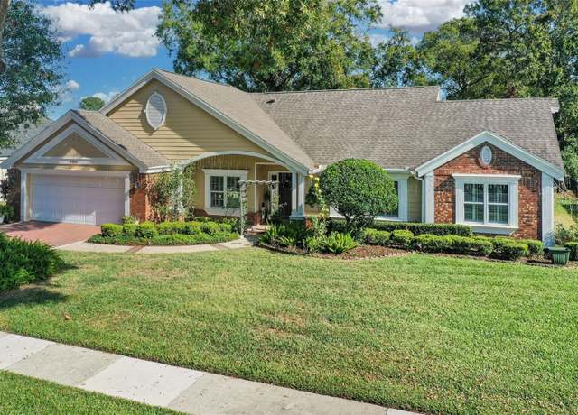 Property at 5011 Winwood Way, Orlando, FL 32819, 3 beds, 2 baths