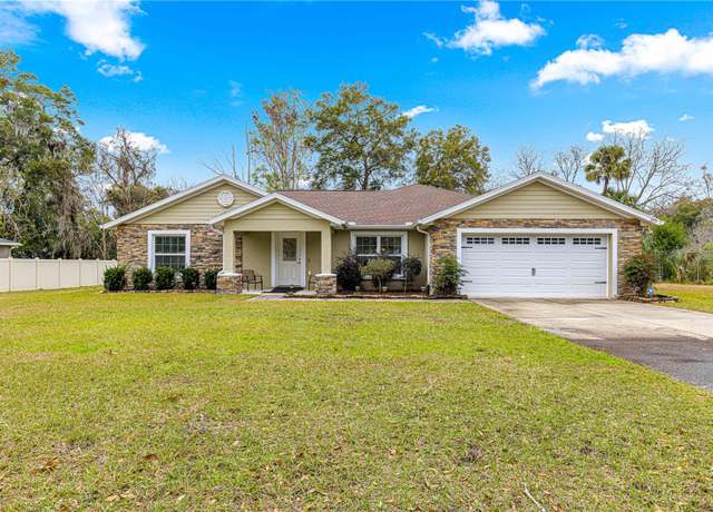 Property at 3707 SE 24th St, Ocala, FL 34471, 3 beds, 2 baths