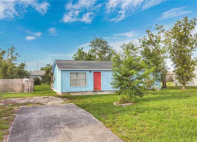 Property at 3795 Pinehurst St, Deltona, FL 32738, 3 beds, 2 baths
