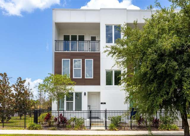 Property at 121 E Warren Ave #4, Tampa, FL 33602, 3 beds, 3.5 baths