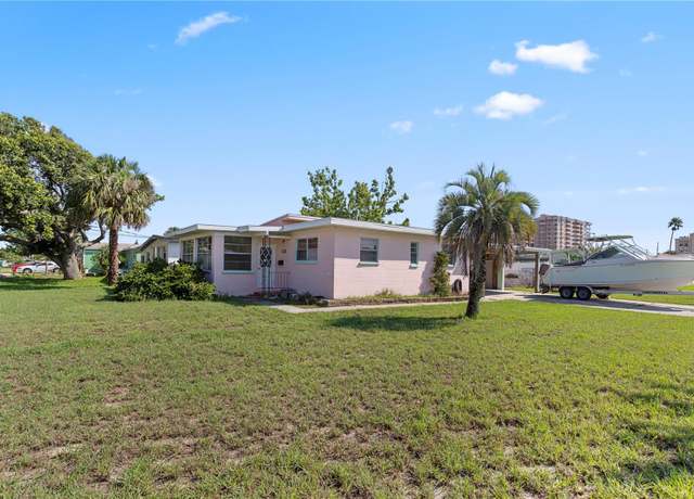Property at 3267 S Peninsula Dr, Daytona Beach, FL 32118, 3 beds, 2 baths