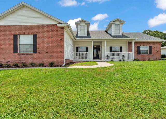 Property at 5579 Summerland Hills Dr, Lakeland, FL 33812, 5 beds, 2 baths