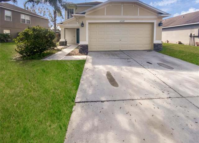 Property at 12549 Chenwood Ave, Hudson, FL 34669, 3 beds, 2.5 baths