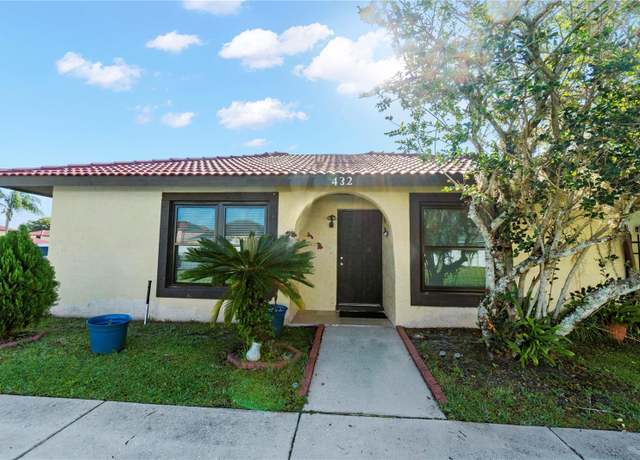 Property at 432 Hunter Cir, Kissimmee, FL 34758, 2 beds, 2 baths
