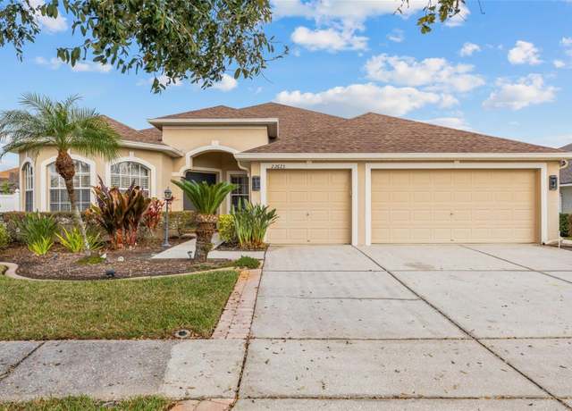 Property at 22623 Cliffside Way, Land O Lakes, FL 34639, 4 beds, 3 baths