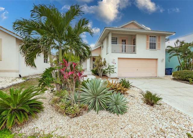 Property at 109 Tortuga Dr, Nokomis, FL 34275, 3 beds, 2.5 baths