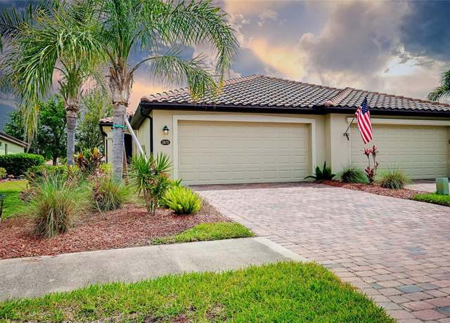 Property at 20176 Tesoro Dr, Venice, FL 34293, 2 beds, 2 baths
