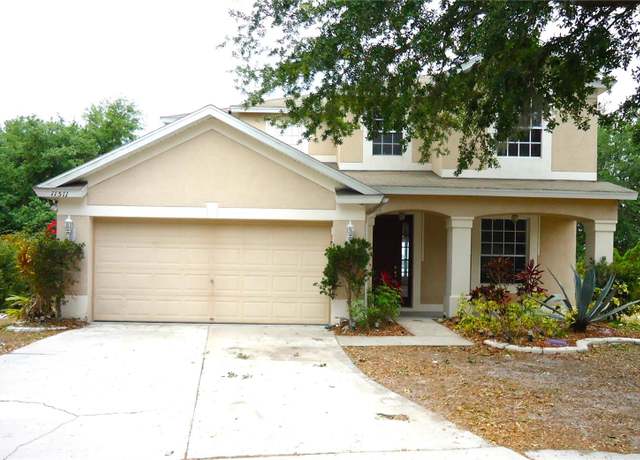 Property at 11511 Misty Isle Ln, Riverview, FL 33579, 4 beds, 3.5 baths