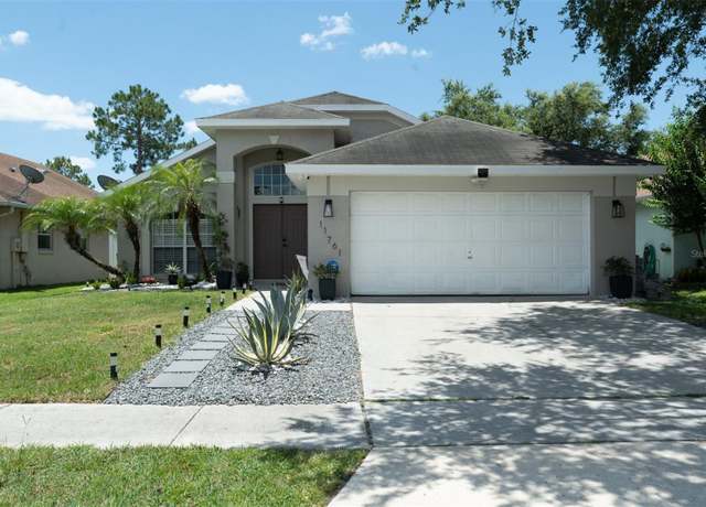Property at 11761 Hatcher Cir, Orlando, FL 32824, 4 beds, 2 baths