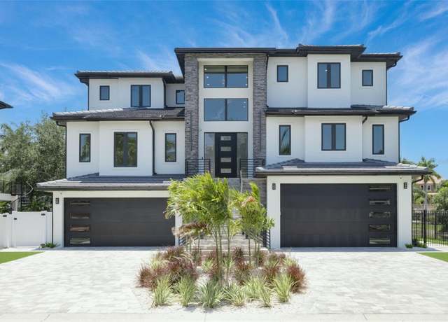 Property at 6012 Kipps Colony Dr E, Gulfport, FL 33707, 4 beds, 3 baths