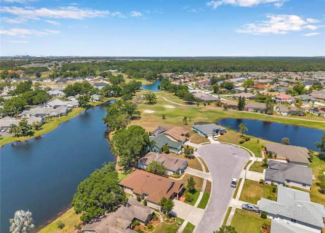 Property at 3610 Montero Ct, Sun City Center, FL 33573, 4 beds, 3 baths