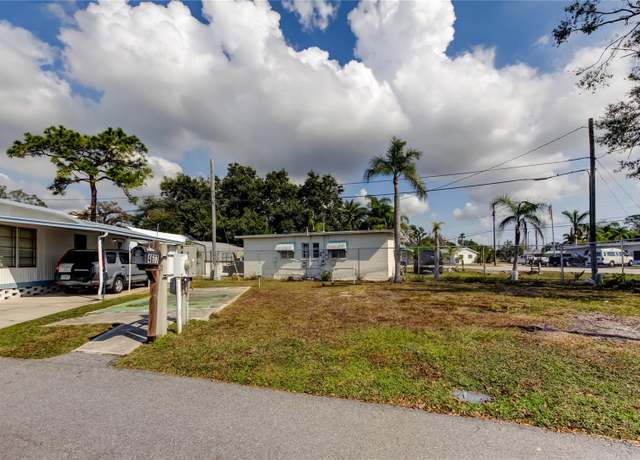 Property at 4677 66th Ln N #1, St Petersburg, FL 33709