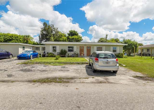 Property at 205 Santurce Ave, North Port, FL 34287, 5 beds, 3 baths