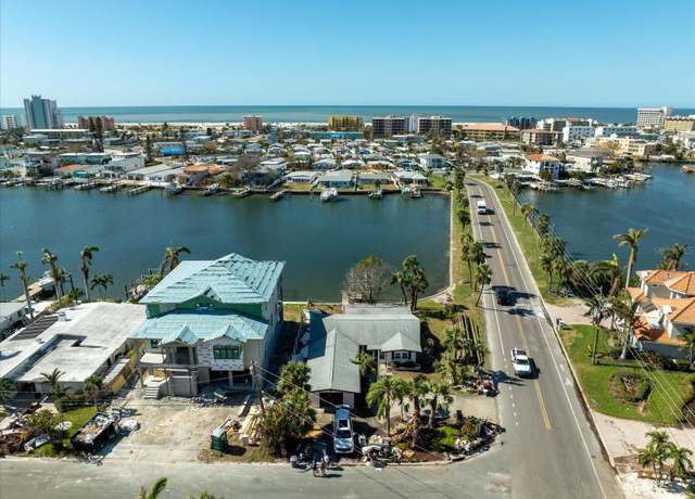 Property at 11480 4th St E, Treasure Island, FL 33706, 2 beds, 2 baths