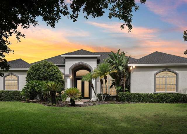 Property at 2708 Coastal Range Way, Lutz, FL 33559, 4 beds, 3 baths