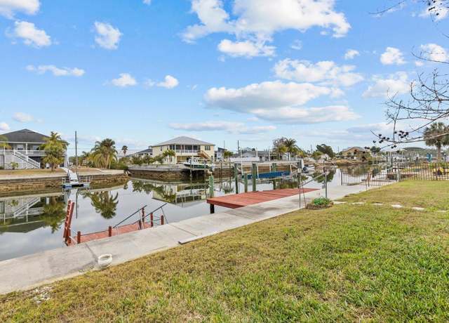 Property at 4225 Carlos Ct, Hernando Beach, FL 34607, 3 beds, 2.5 baths
